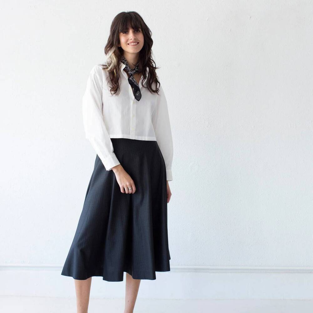 NEW NICHOLSON & NICHOLSON puzzle midi skirt in charcoal/grey pinstripe